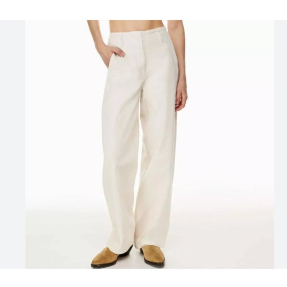 Aritzia Ascendant Pant **Excellent Condition**
